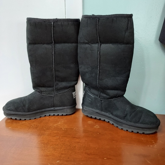 Skechers Australia Soft Faux Suede Boots Women - Picture 5 of 9